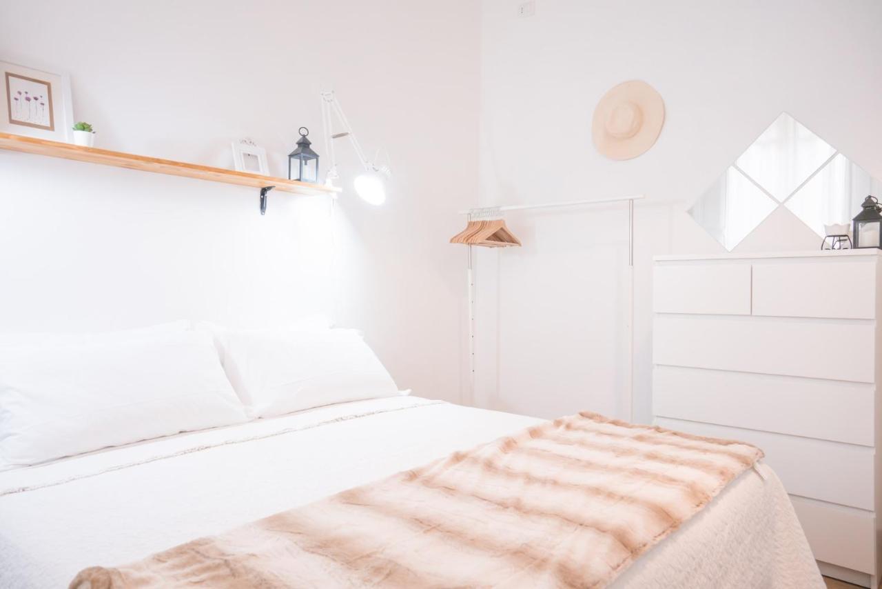 Minimalist Chic A Villanova 3Bdr - 2Bth - Wifi Cagliari Luaran gambar