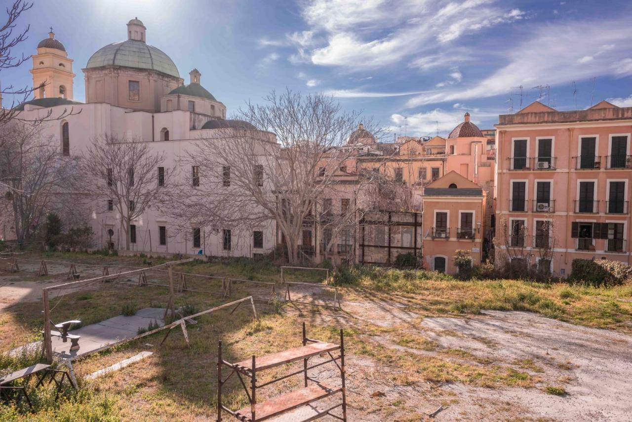 Minimalist Chic A Villanova 3Bdr - 2Bth - Wifi Cagliari Luaran gambar